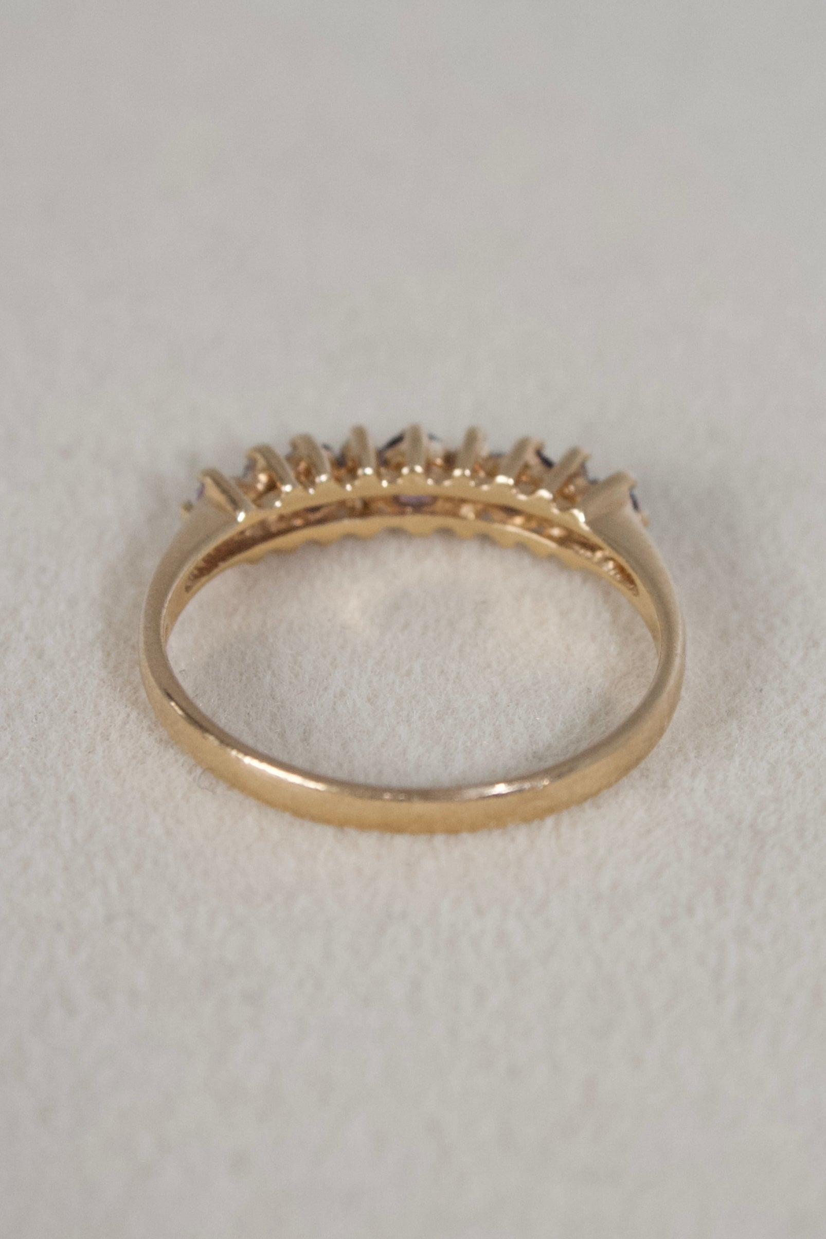Vintage 9K Gold Diamond and Amethyst Ring