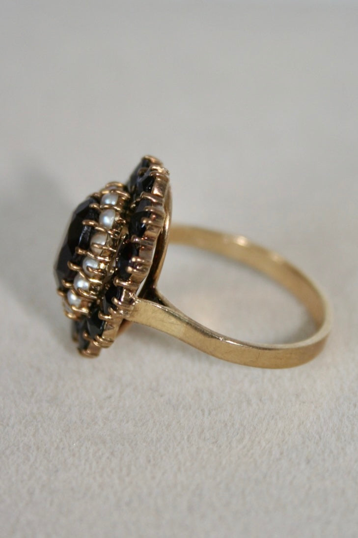 Victorian-Style 8K Gold Garnet and Pearl Ring