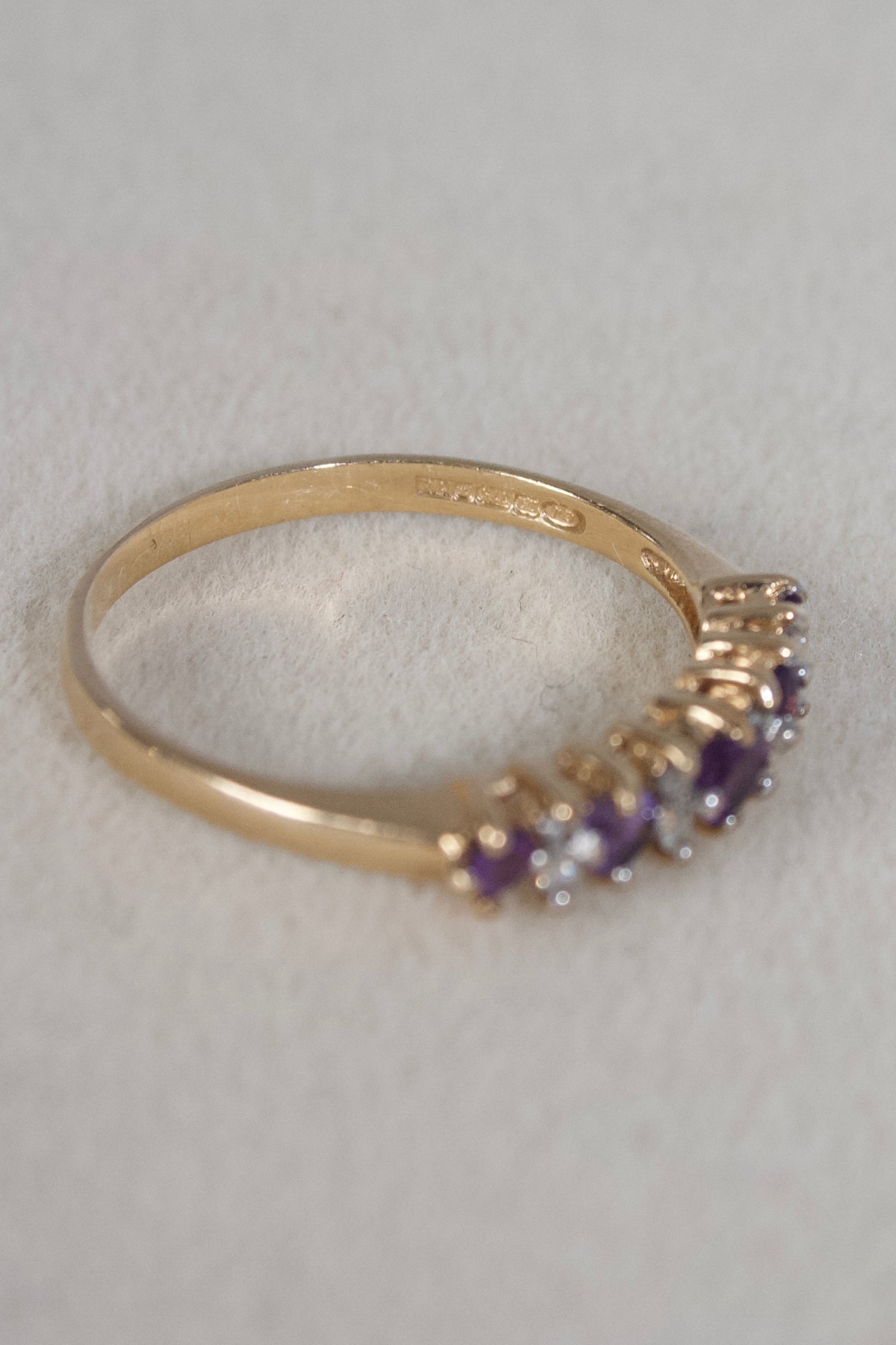 Vintage 9K Gold Diamond and Amethyst Ring