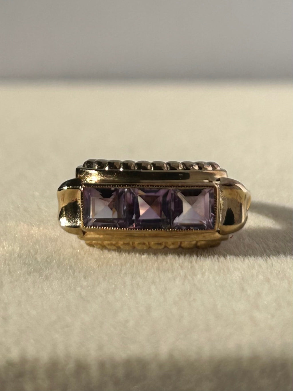 Art-Deco inspired 8K Gold Amethyst Trilogy Ring