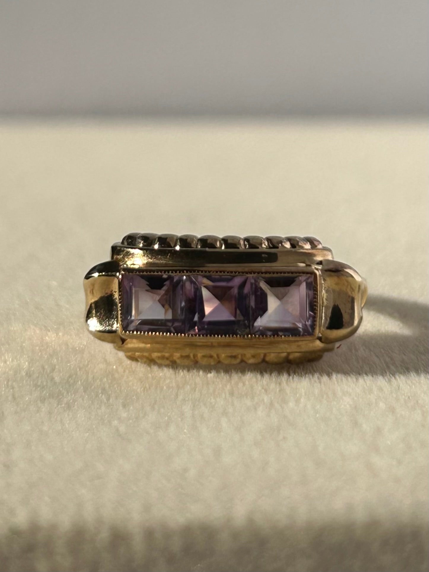 Art-Deco inspired 8K Gold Amethyst Trilogy Ring
