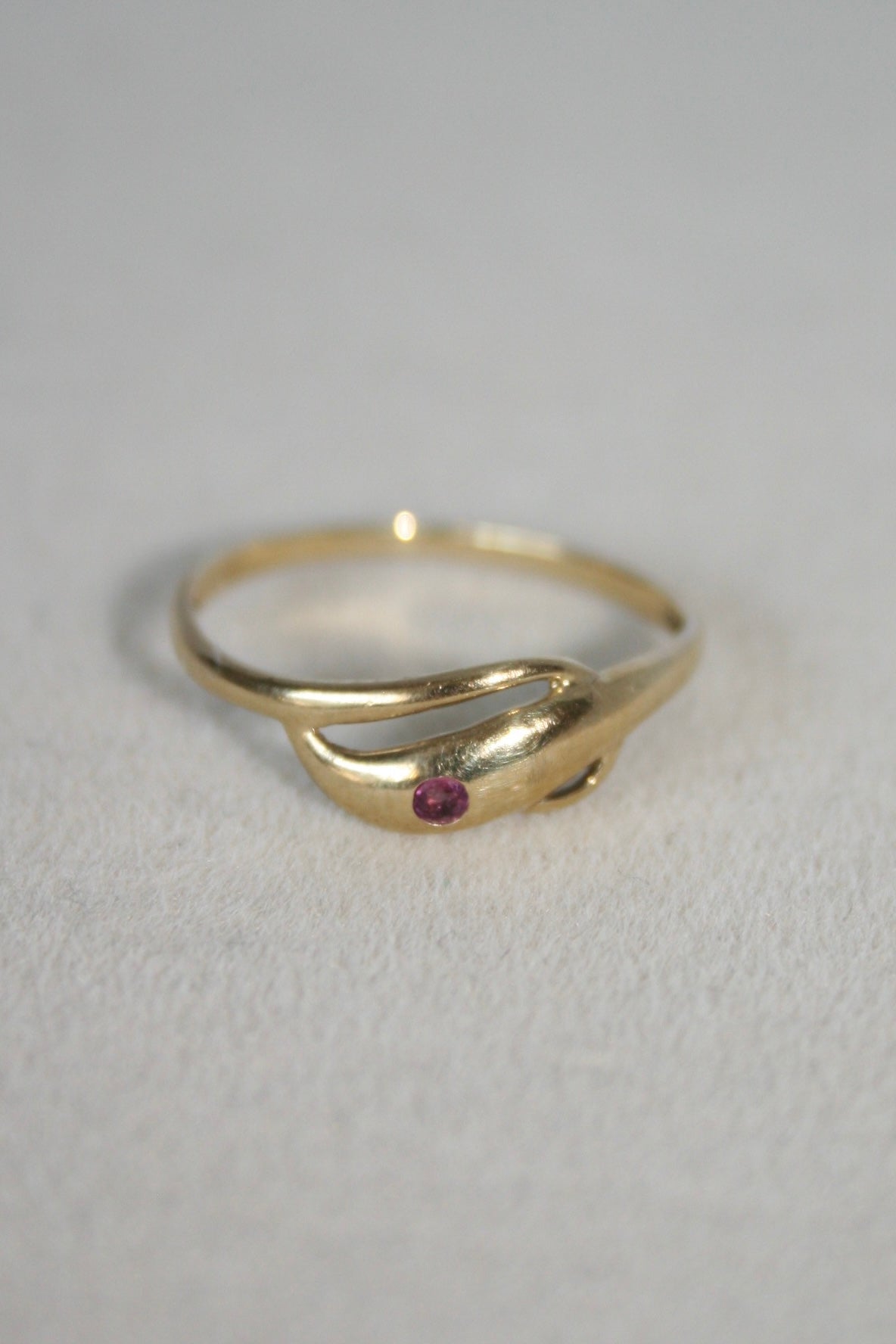 Refined 8K Gold Simulated Pink Spinel Ring