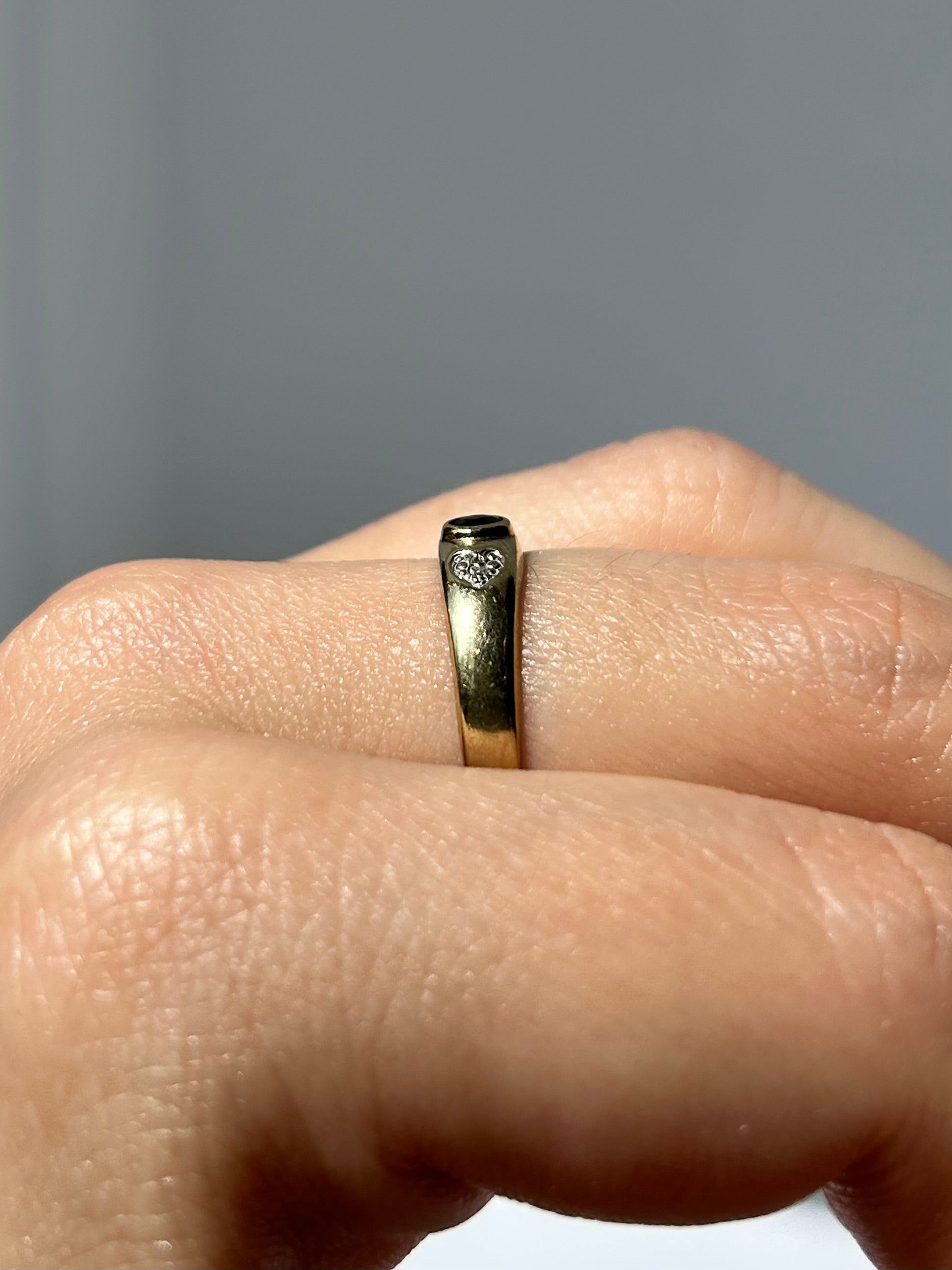 Golden Vintage Saphire and Diamond Heart Ring