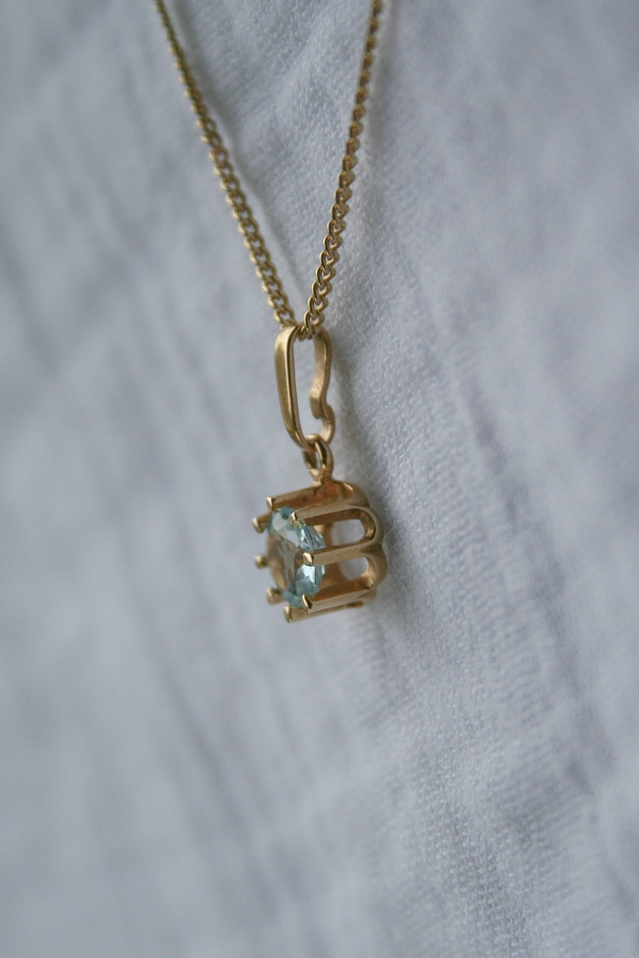 No 0002 - Aquamarin