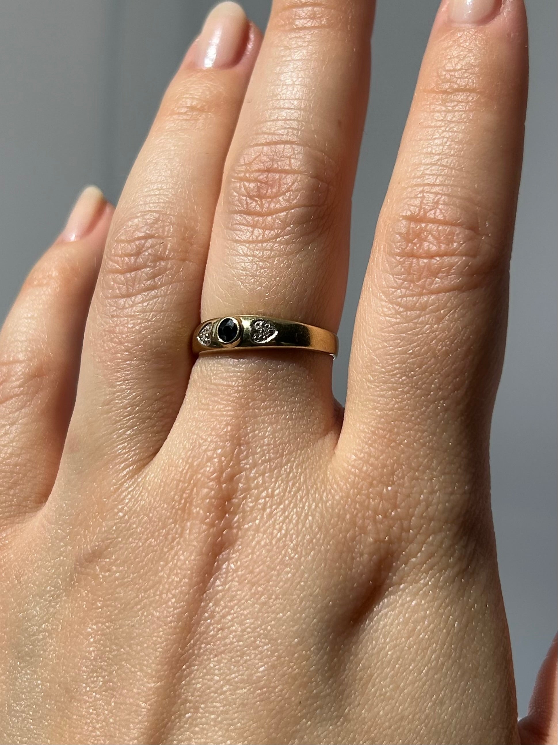 Golden Vintage Saphire and Diamond Heart Ring
