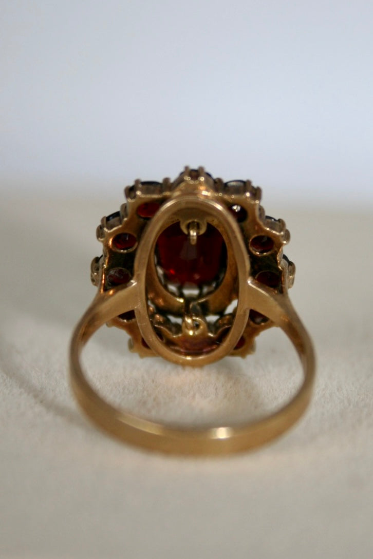 Victorian-Style 8K Gold Garnet and Pearl Ring